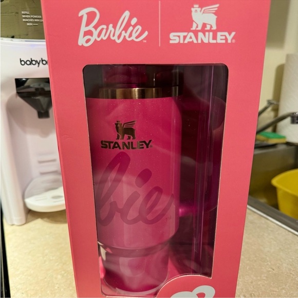 COPY - Brand new in box 40oz Barbie Tumbler - Picture 1 of 1
